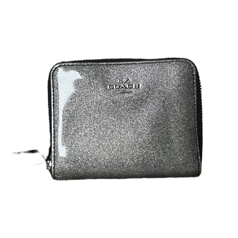 Coach bags with a zippered interior pocket for separating itemsWallet Designer By Coach, Size: Small