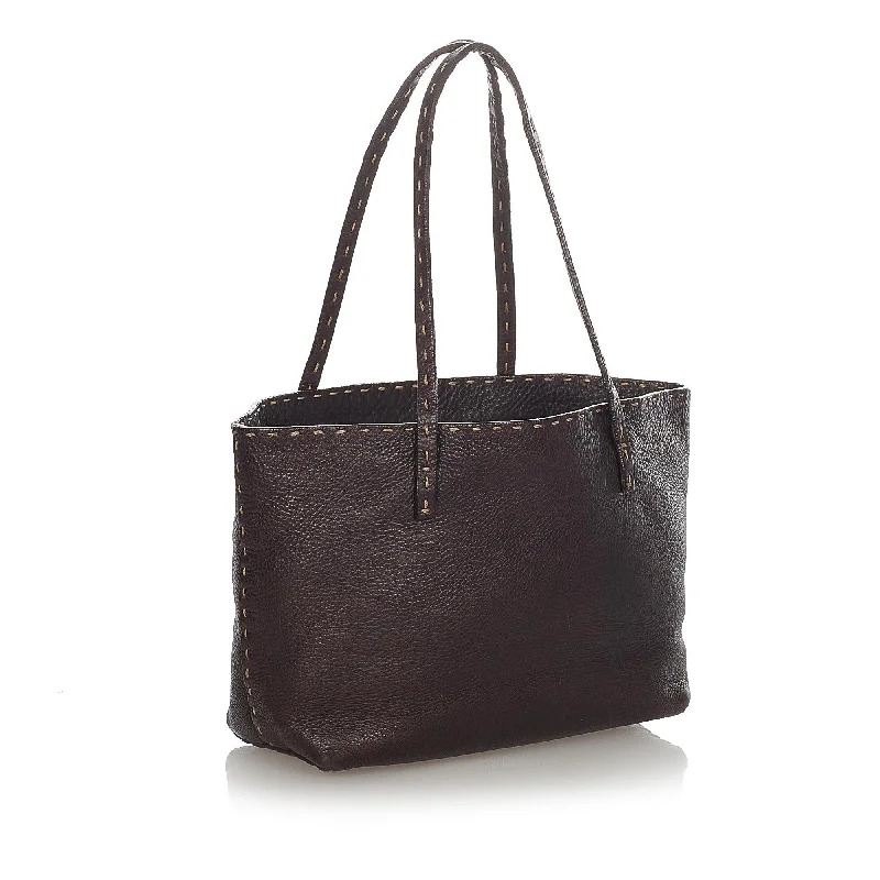 Medium - sized Fendi shoulder bags in rich, deep colors like burgundy for a sophisticated appearanceFendi Selleria Leather Tote Bag (SHG-23498)