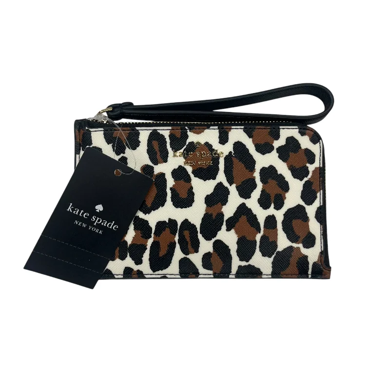 Ladies Coach shoulder bags with a tassel - decorated zipper for added charmWristlet Designer By Coach In Animal Print, Size:Small