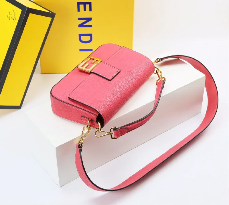 Fendi bags with a touch - screen - friendly pocket for using devices without taking them outFendi woman shoulder handbag