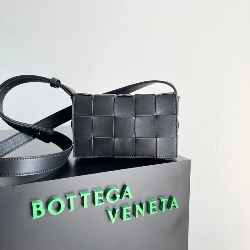 Bottega Veneta bags for fashion - forward individualsWhimsy Finds - Bottega Veneta Bags - 953