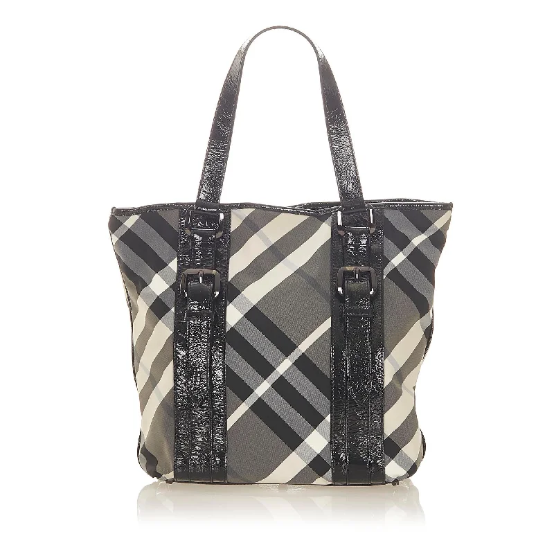 Versatile Burberry Convertible Bags for Multiple StylesBurberry Beat Check Nylon Victoria Tote Bag (SHG-20020)