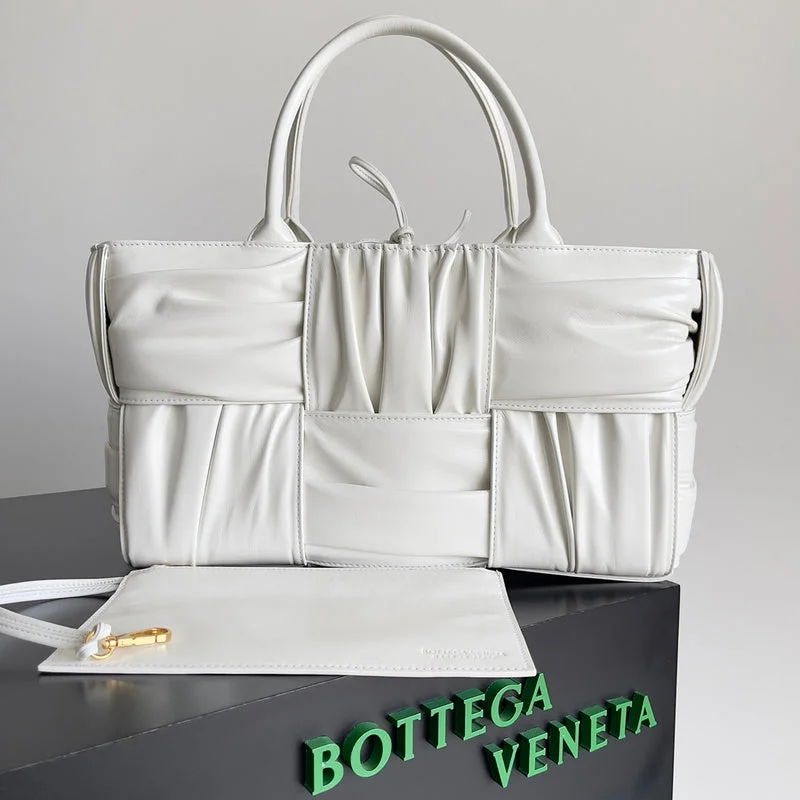 Bottega Veneta bags for music festivalsWhimsy Finds - Bottega Veneta Bags - 852