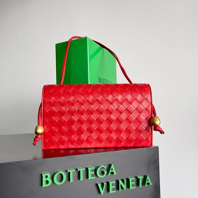 Bottega Veneta bags with leather - stitched detailsWhimsy Finds - Bottega Veneta Bags - 829