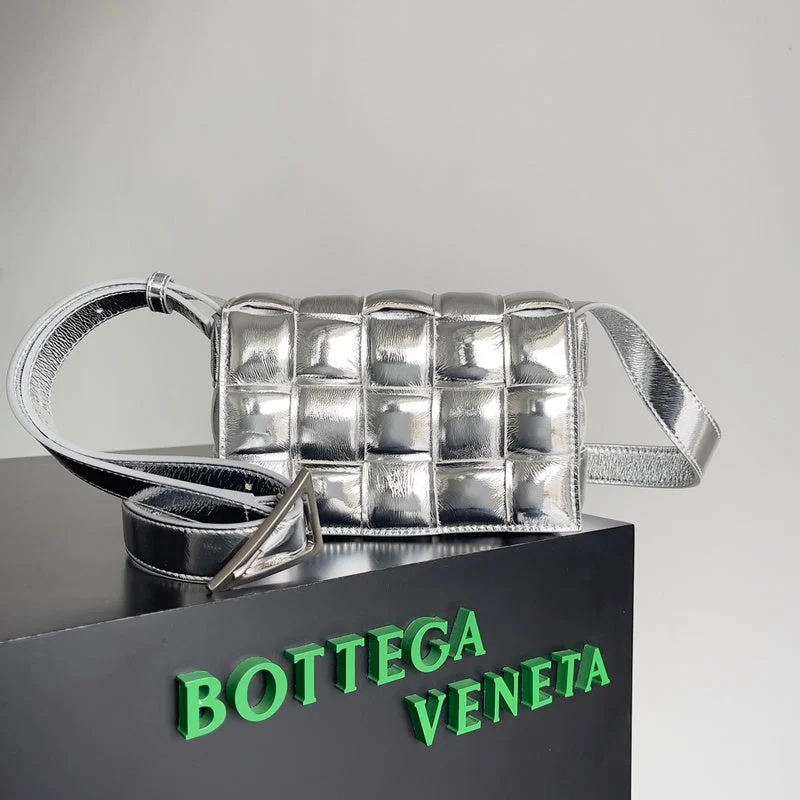 Bottega Veneta bags with magnetic snap closuresWhimsy Finds - Bottega Veneta Bags - 796