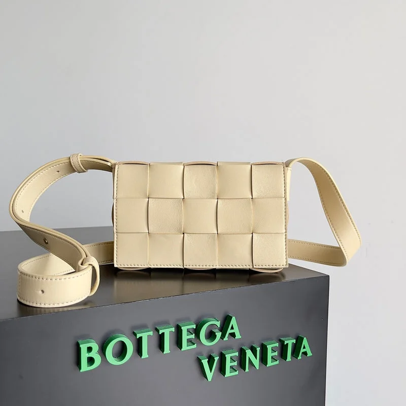 Bottega Veneta bags with drawstring closuresWhimsy Finds - Bottega Veneta Bags - 931