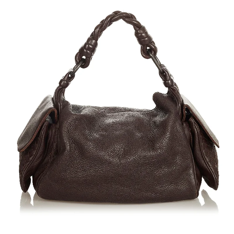 Bottega Veneta bags with suede finishesBottega Veneta Intrecciato Leather Shoulder Bag (SHG-25775)