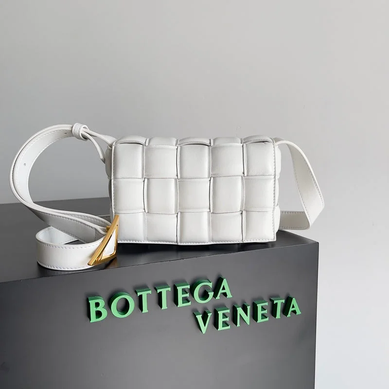 Bottega Veneta bags with contrast stitchingWhimsy Finds - Bottega Veneta Bags - 803