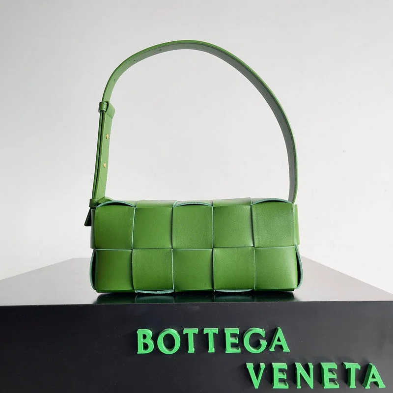 Bottega Veneta bags with floral appliquesWhimsy Finds - Bottega Veneta Bags - 898