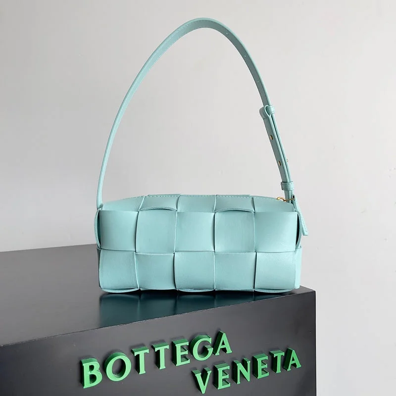 Bottega Veneta bags with zigzag patternsWhimsy Finds - Bottega Veneta Bags - 877