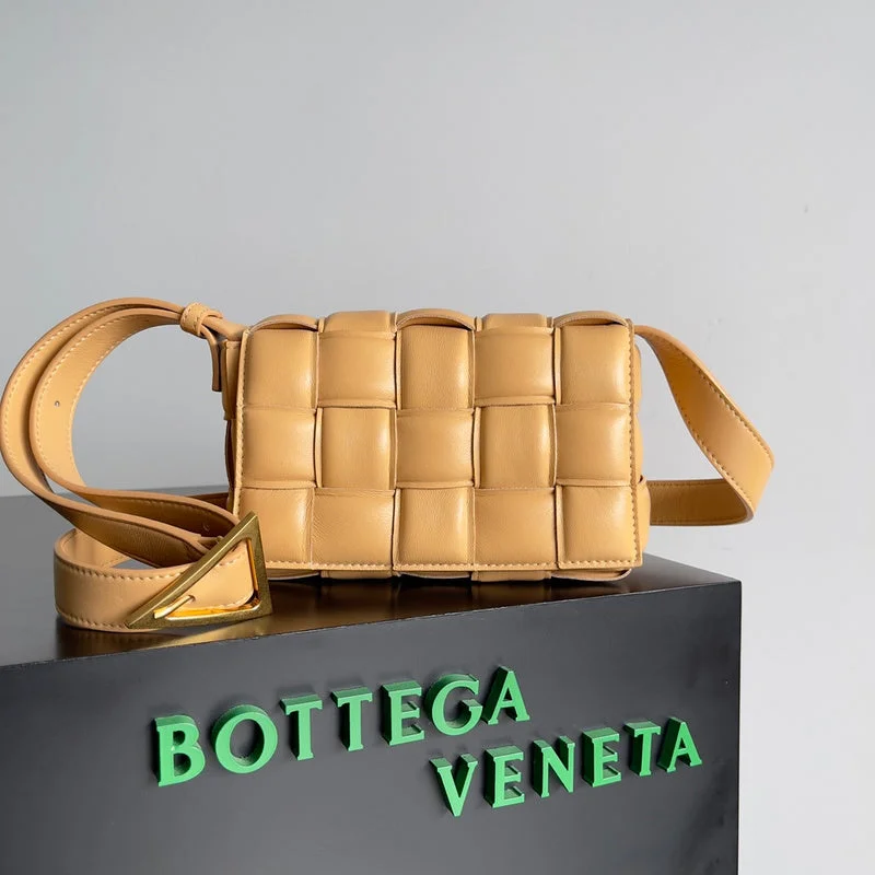 Bottega Veneta bags for urban commutingWhimsy Finds - Bottega Veneta Bags - 795