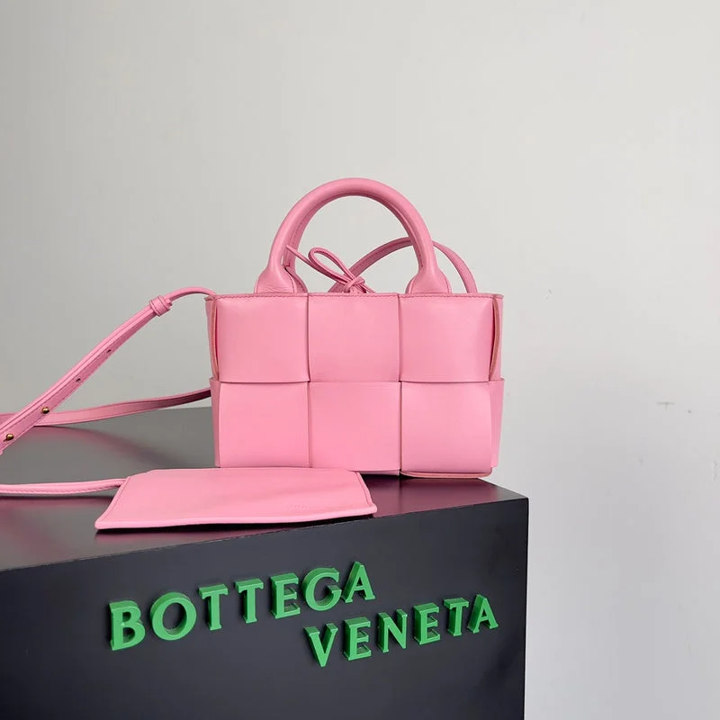 Bottega Veneta bags for beach vacationsWhimsy Finds - Bottega Veneta Bags - 846