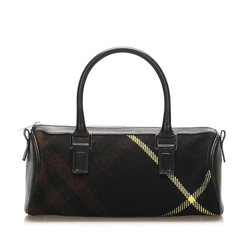 Waterproof Burberry Bags for Outdoor AdventuresBurberry Plaid Cotton Handbag (SHG-14230)