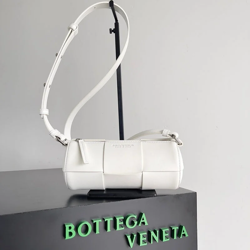 Bottega Veneta bags with unique textureWhimsy Finds - Bottega Veneta Bags - 790