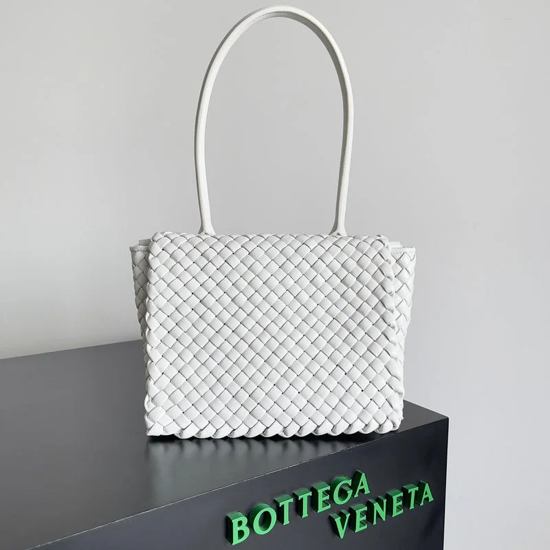 Bottega Veneta bags with interior compartmentsWhimsy Finds - Bottega Veneta Bags - 989