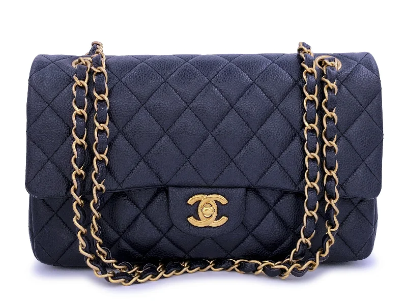 Chanel Lightweight Handbag for Daily ErrandsChanel 16C Navy Blue Caviar Medium Classic Double Flap Bag GHW