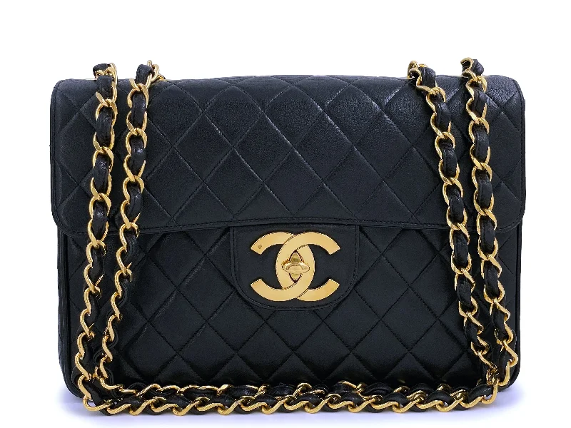 Chanel Quilted Leather Shoulder Bag for FashionistasChanel 1994 Vintage Black Jumbo Classic Flap Bag 24k GHW