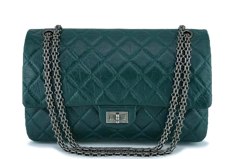 Chanel Small Crossbody Bag for TravelChanel Emerald Green 226 Medium 2.55 Reissue Classic Flap Bag RHW