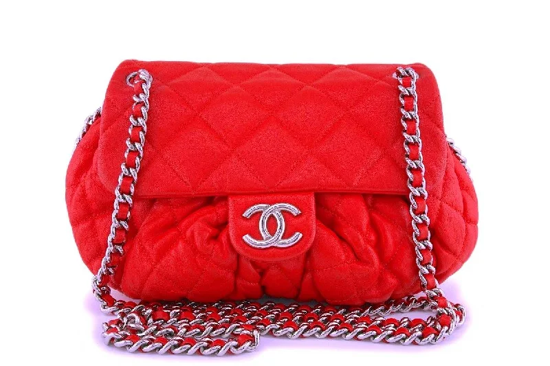 Chanel Quilted Leather Shoulder Bag for FashionistasChanel Red Textured Medium Chain Around Crossbody Flap Bag SHW