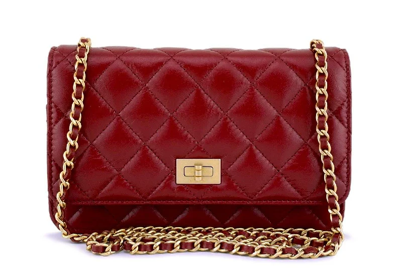 Chanel Handbag with Adjustable Strap for ComfortNIB 18P Chanel Red Classic Reissue WOC Wallet on Chain Bag 62844