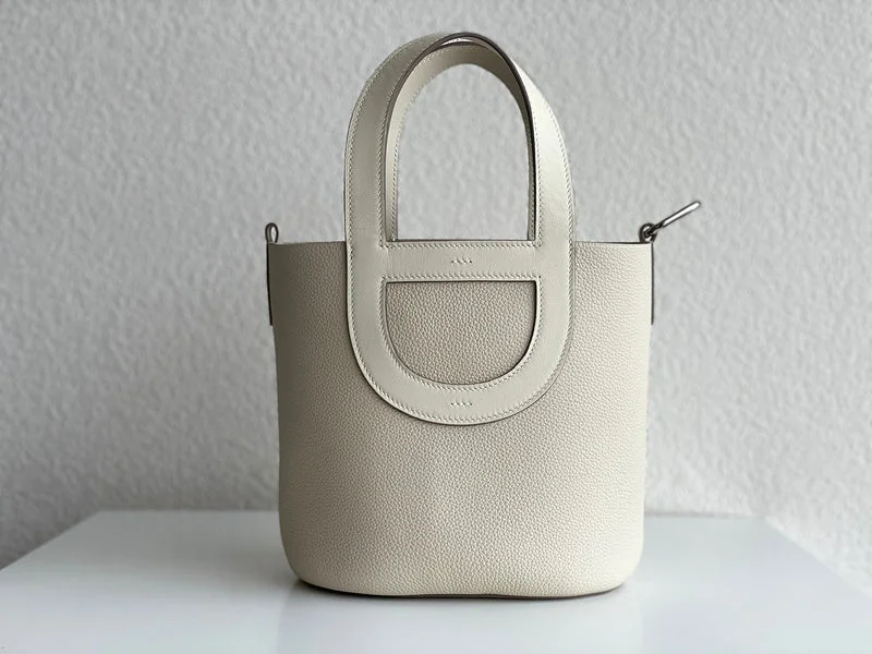 Compact Hermes Herbag Zip for Effortless CarryingBoldCollect - HERMES Bags - 560