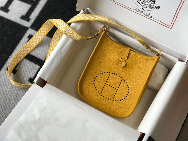 Soft - Handled Hermes So Kelly Bags for a Feminine TouchBoldCollect - HERMES Bags - 567