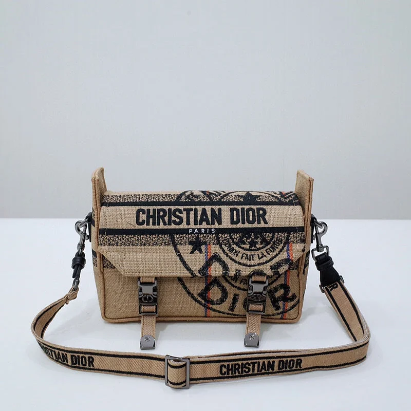 Trendsetting Christian Dior crossbody bags with a colorful strapChristian Dior  Bags - 3906