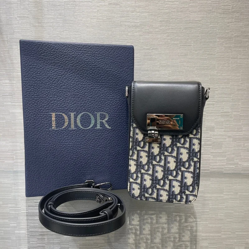 Christian Dior bags with a detachable coin purse insideChristian Dior  Bags - 3944