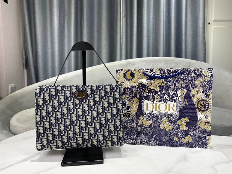 Christian Dior bags with a side - pocket for holding a water bottleChristian Dior  Bags - 4015