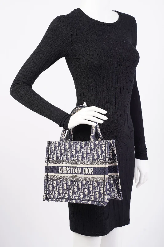 Christian Dior crossbody bags with a front - flap pocket for easy accessChristian Dior Book Tote Oblique Fabric Small