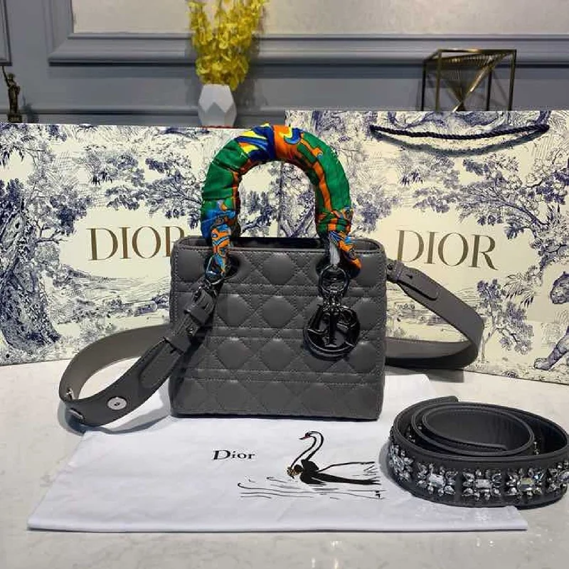 Stylish Christian Dior shoulder bags with a tassel - adorned zipperChristian Dior Small Lady Bag Silver Hardware with Embellished Bag