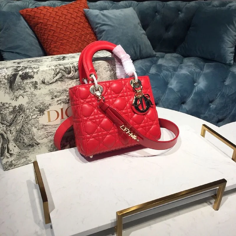 Christian Dior Saddle bags with a patent leather finish for a shiny lookChristian Dior Small Lady My ABCBag Dusty Red