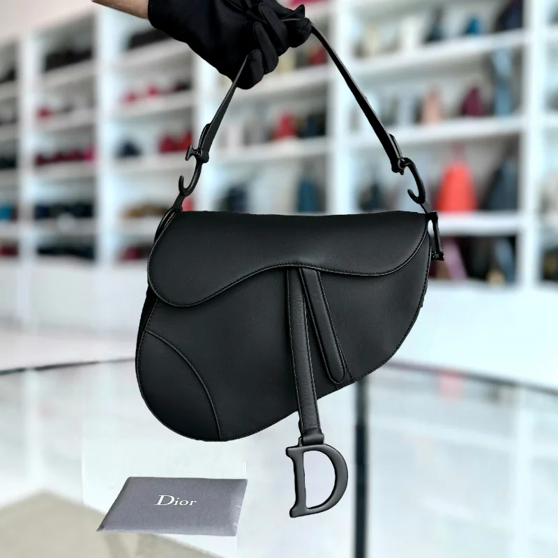 Trendsetting Christian Dior crossbody bags with a colorful strapSaddle Medium CalfskinAll Black BHW