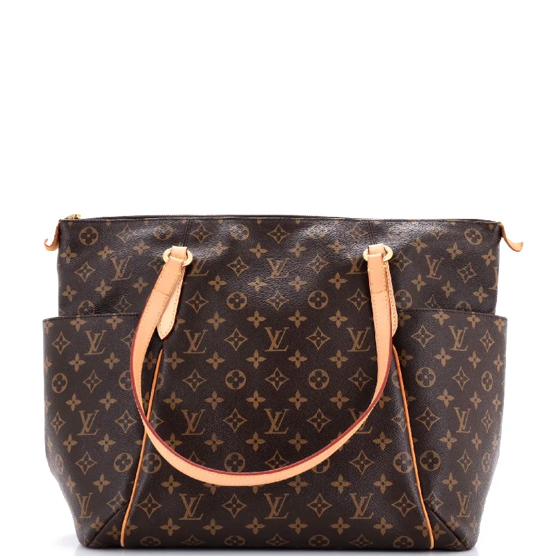 Totally Handbag Monogram Canvas GM